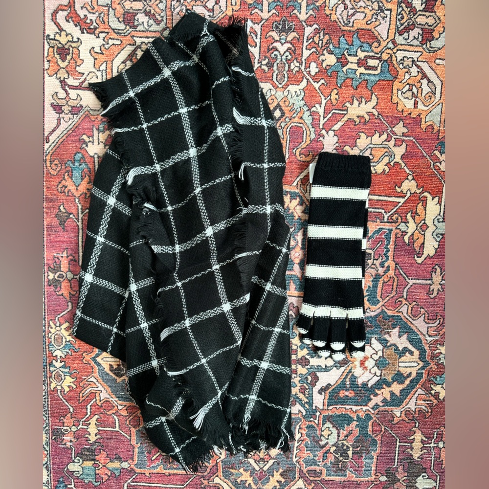 Scarf and Gloves